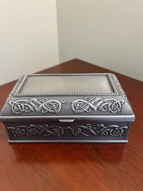 Irish pewter jewelry box with Celtic knot design